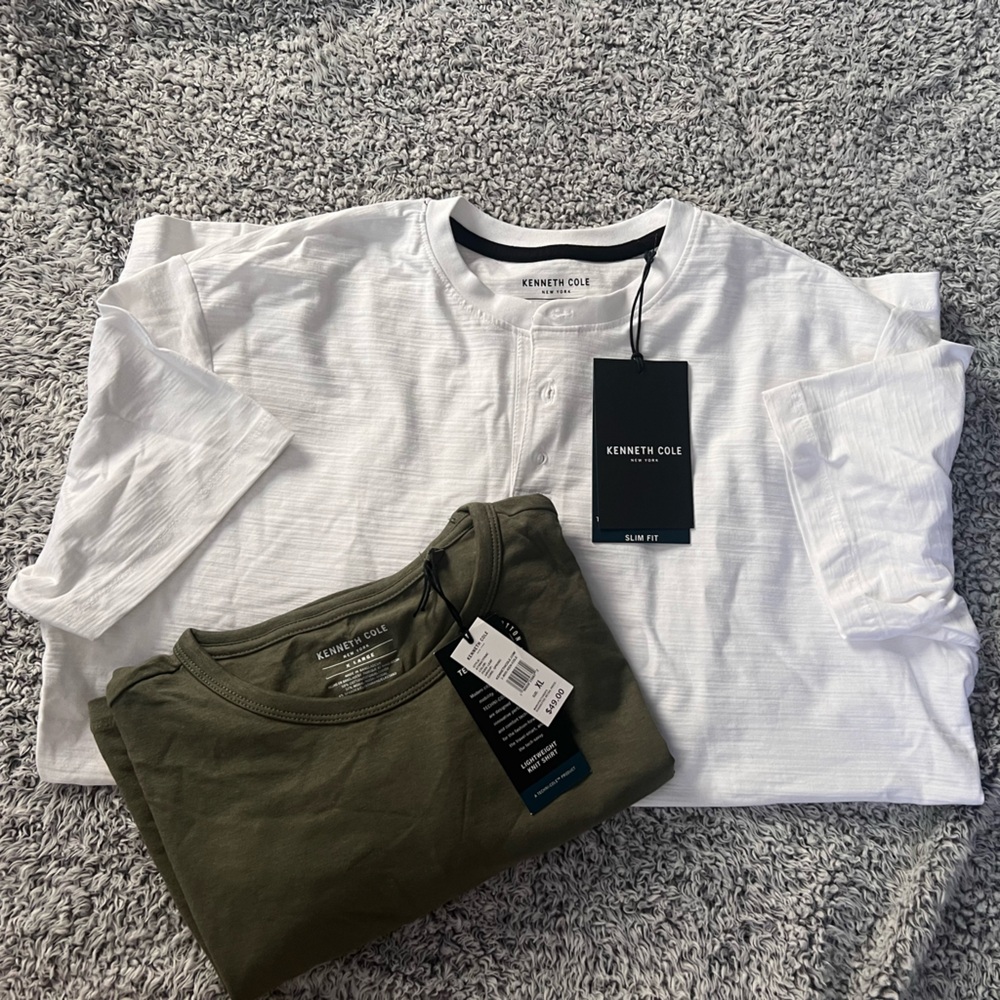Kenneth Cole White Short-Sleeve Henley & Olive Short-Sleeve Tee - Two-Pack